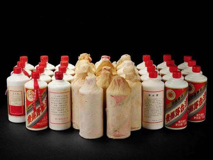 许昌日照岚山回收酒价格哪里回收(附近上门回收茅台酒）?